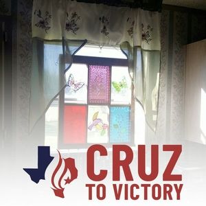 Meet your Posher, Cyndra